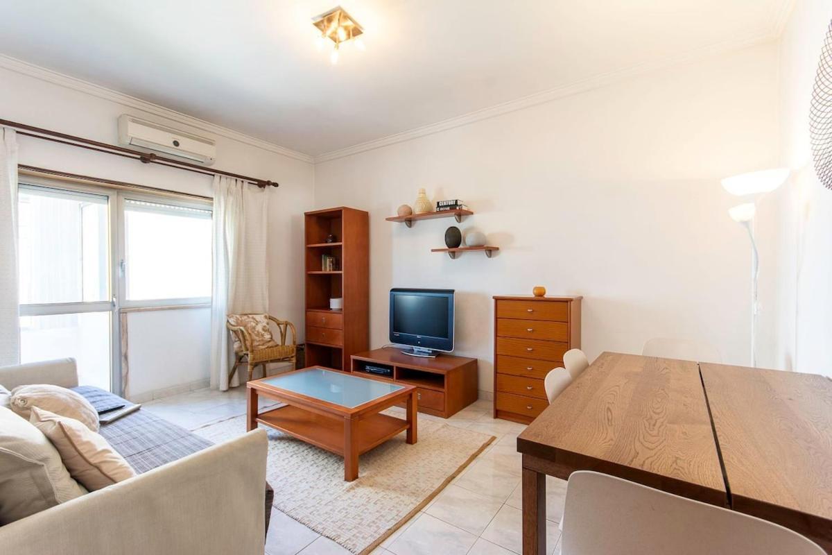 Cozy Peaceful Apartment In Almada By Innkeeper Luaran gambar